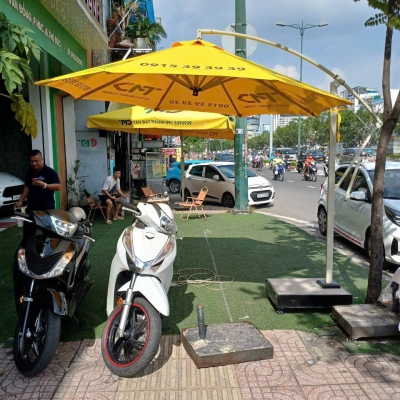 Dù tròn móc câu thông gió đế bê tông 3m - Màu đỏ tươi