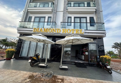 Dù Che Nắng Nhà Hàng Khách Sạn – Giải Pháp Sang Trọng, Đẳng Cấp Ngoài Trời