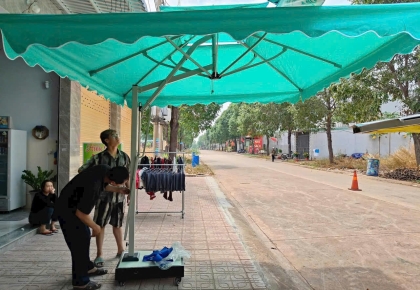 Mẫu Dù Che Ngoài Trời – Bền Đẹp, Chống Nắng Mưa, Sang Trọng